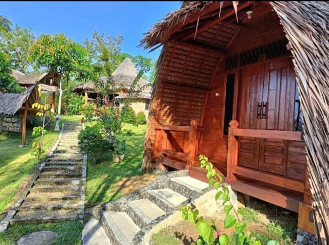 Orangutan Bungalow Bukit Lawang Exterior photo
